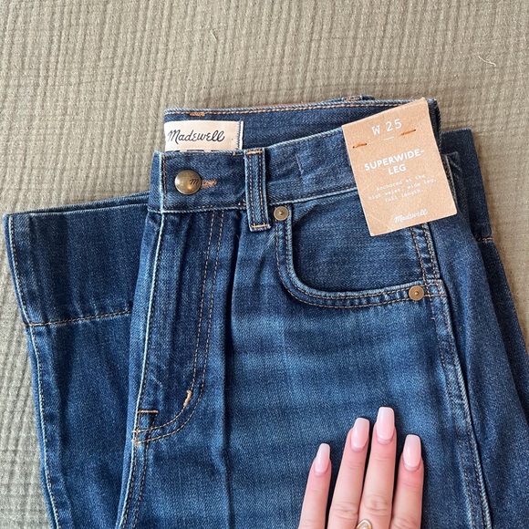 Madewell Superwide Leg Jean - Picture 2 of 3